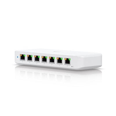 <ul><li>Speed: Gigabit</li><li>Ports: 8</li><li>POE Capability: 48v</li><li>Managed or Unmanaged: Managed</li><li>Rack Mountable: No</li></ul>